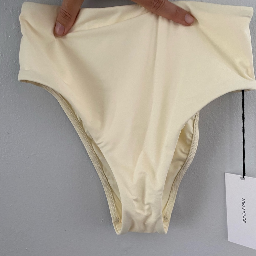 NWT Ivory high rise bikini bottom